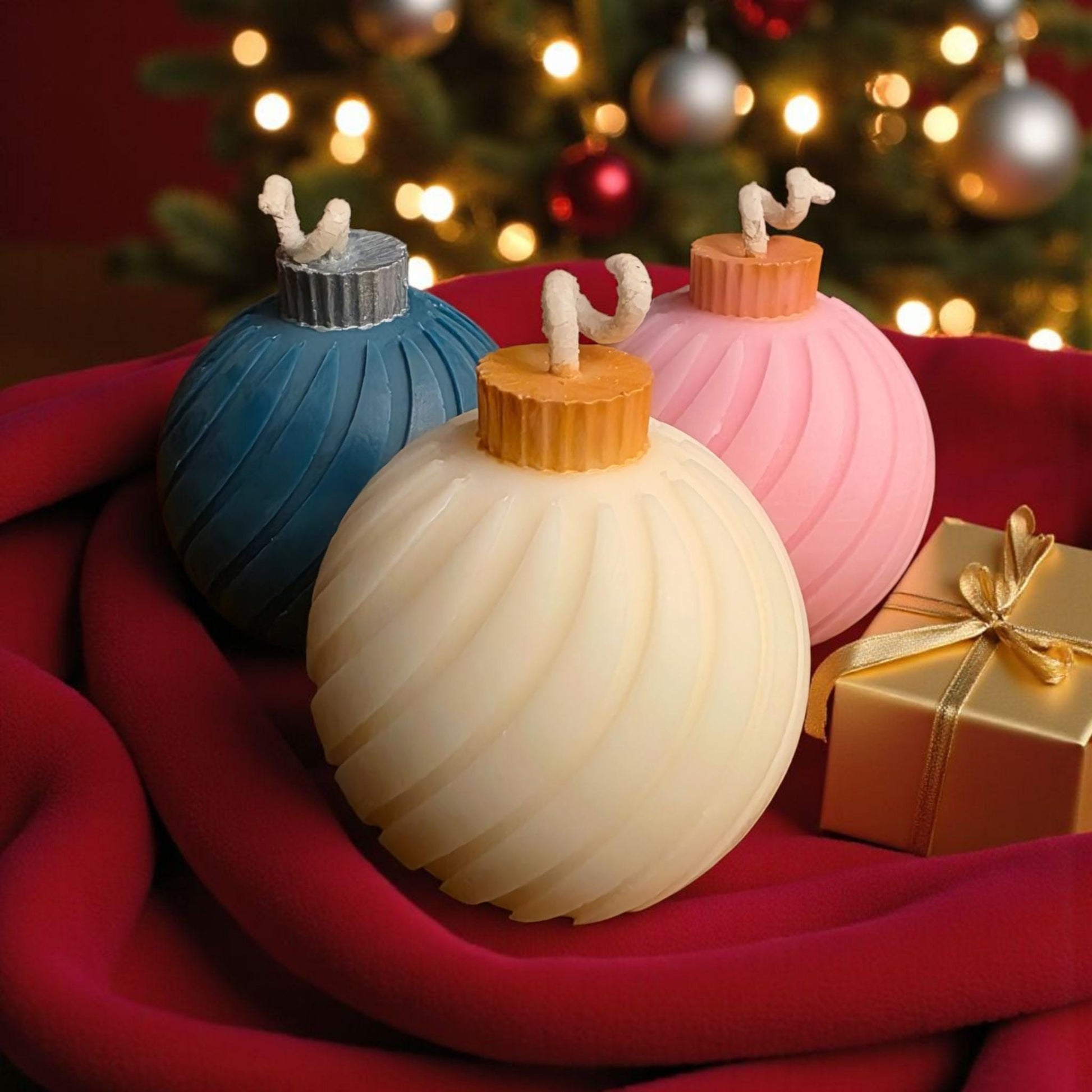 Holiday Ornament Candles
