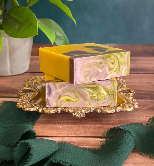 Happy Hippie Soap | Natural French Green Clay, Brazilian Purple Clay, Spirulina Bar