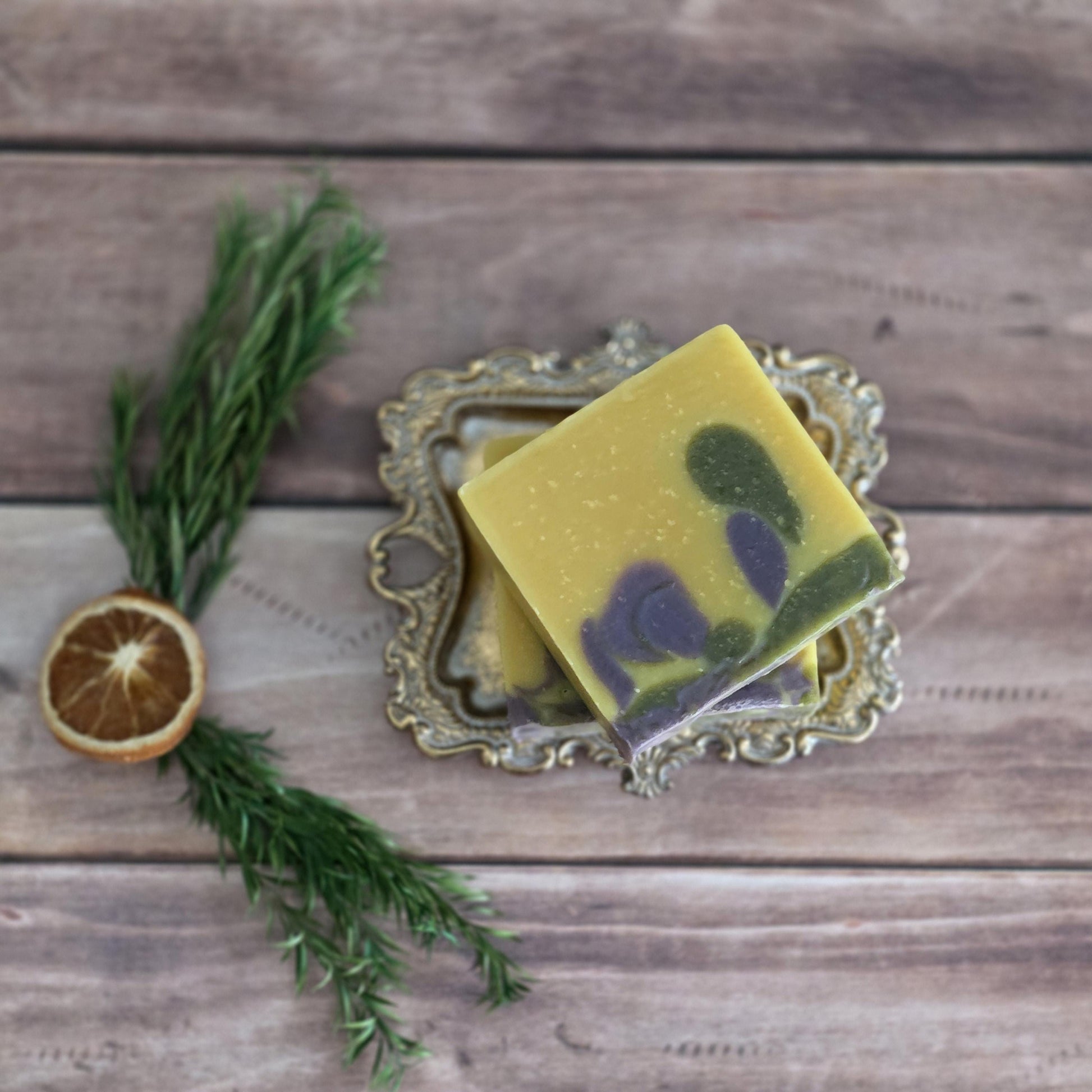 Happy Hippie Soap | Natural French Green Clay, Brazilian Purple Clay, Spirulina Bar